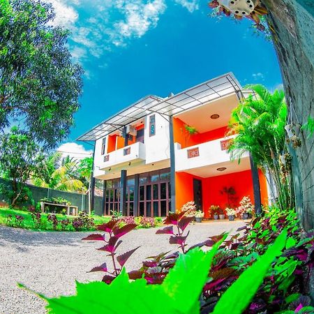 Anthuan Residence Negombo Luaran gambar