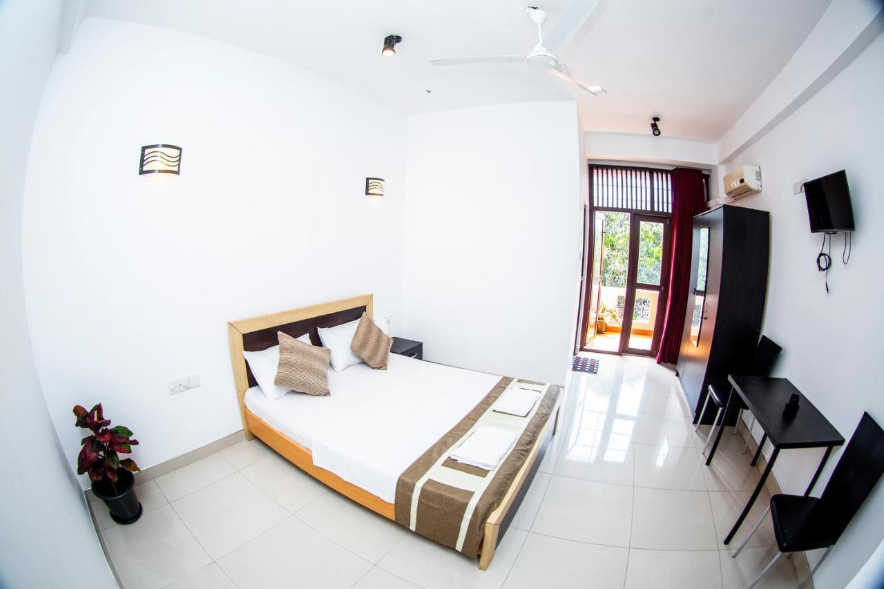 Anthuan Residence Negombo Luaran gambar