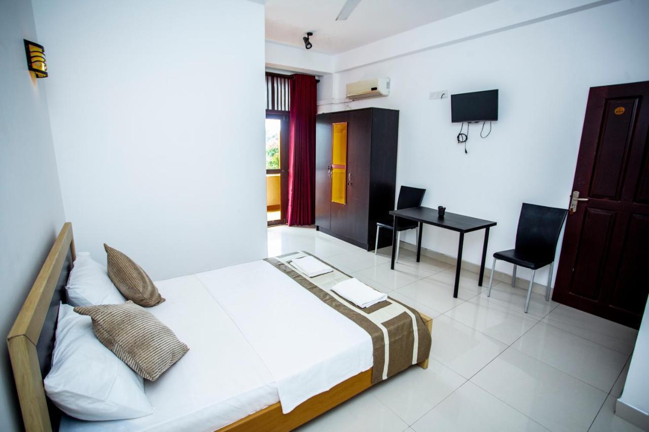 Anthuan Residence Negombo Luaran gambar
