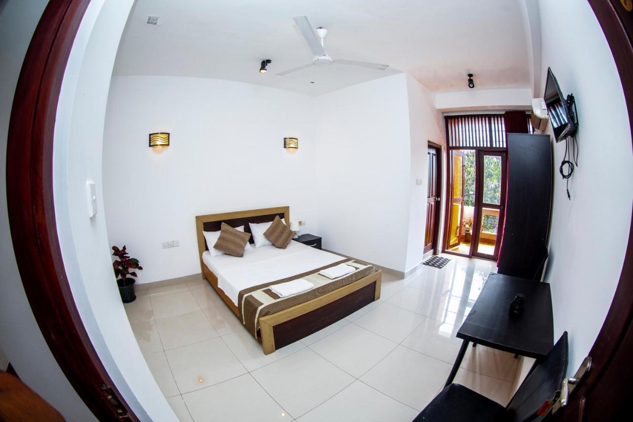 Anthuan Residence Negombo Luaran gambar